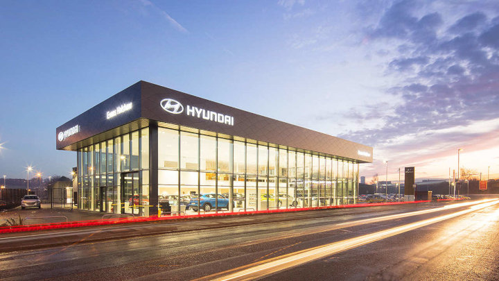 Evans Halshaw Hyundai Leeds